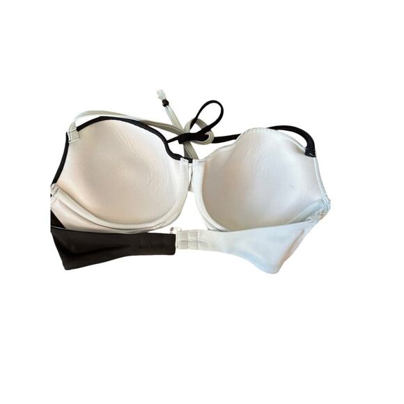 🍁 BUNDLE ONLY - 5/$15 Victoria's Secret Colorblock Bikini Top, Black/White - Picture 2 of 4